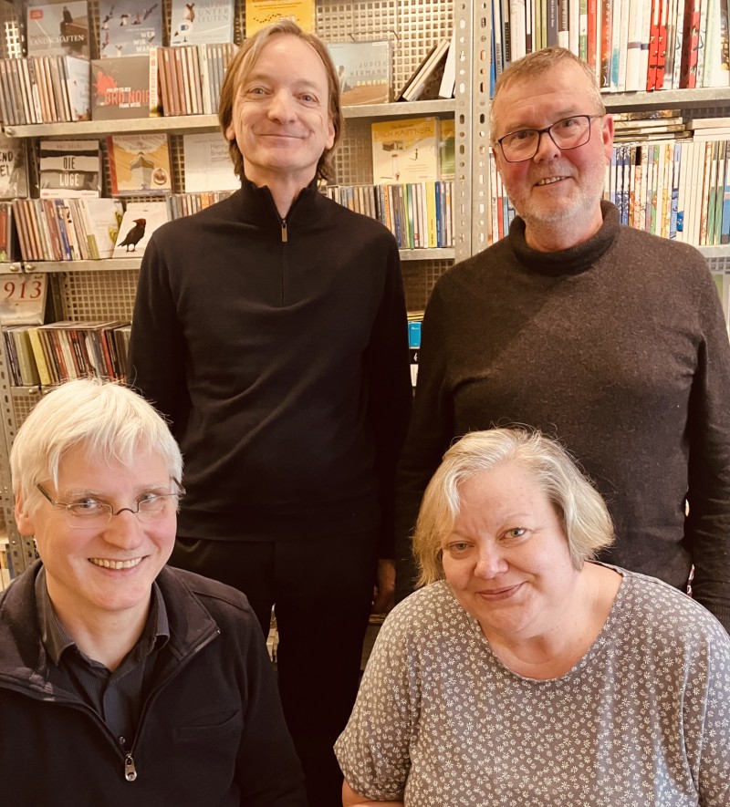 Titelbild für: „Ich erobere mir die Welt durchs dichten“: Das Literaturforum Dresden im Gespräch